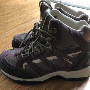 LL Bean Women’s Hiking Boots - new